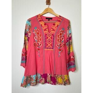 Caleooa Embroidered Pink Floral Top Size Medium